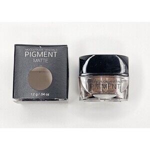 Younique Moodstruck Minerals Pigment Matte Irresistible New in Box